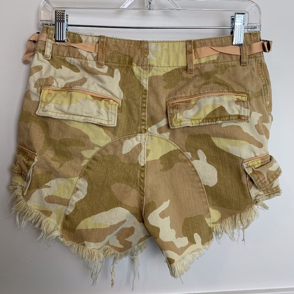 Free People Commander Light Camo Cutoff Shorts - Picture 4 of 8